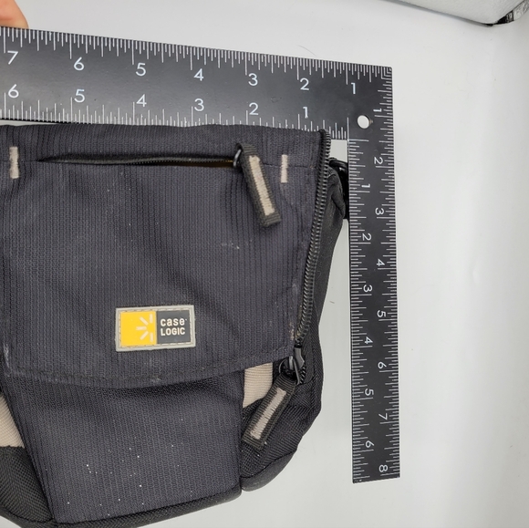 DSLR Camera Bag Case Logic - Picture 12 of 13